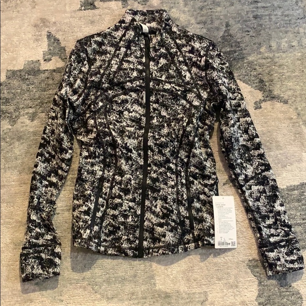 New- lululemon define jacket luxtreme
